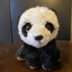 WWF World Wildlife Fund Endangered Species GIANT PANDA Plush Soft Cute Cuddly